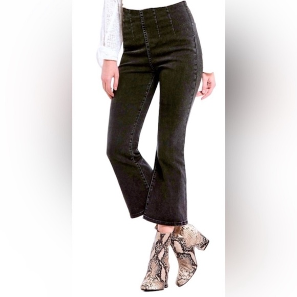 Free People Denim - Free People High Waisted Cropped Bootcut in  Black Wash​ pull on Jeans